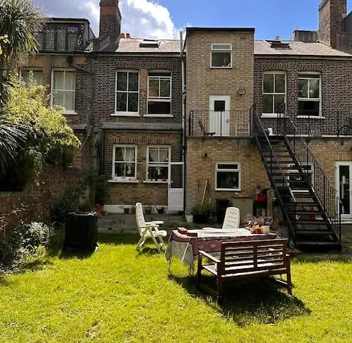 Victorian Flat In Hackney